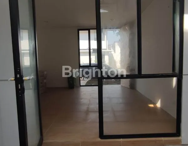 image RUMAH 2 LANTAI DI KARAWACI, 850 JT (3)