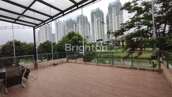 image RUMAH ELITE GOLF VIEW DI KEMAYORAN (4)