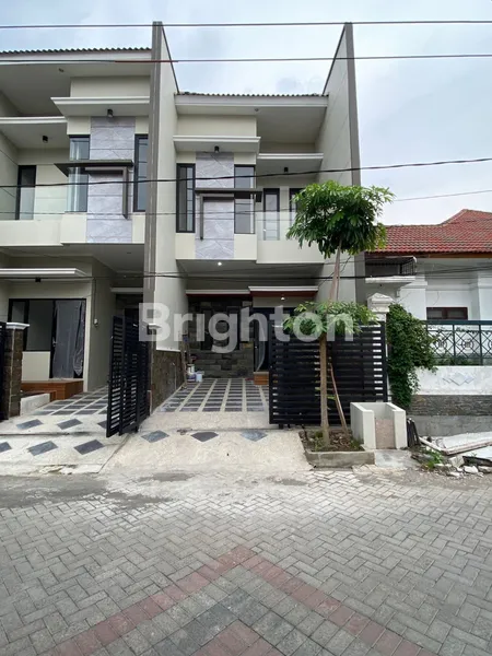 image RUMAH BARU MINIMALIS MULYOSARI PRIMA, SURABAYA TIMUR, ROW JALAN LEBAR, DEKAT PAKUWON CITY MALL (1)