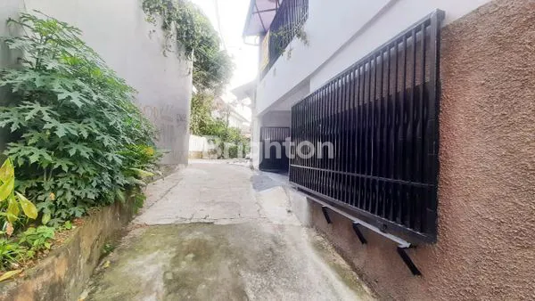 image RUMAH  2 LT DI KEMANGGISAN  (7)