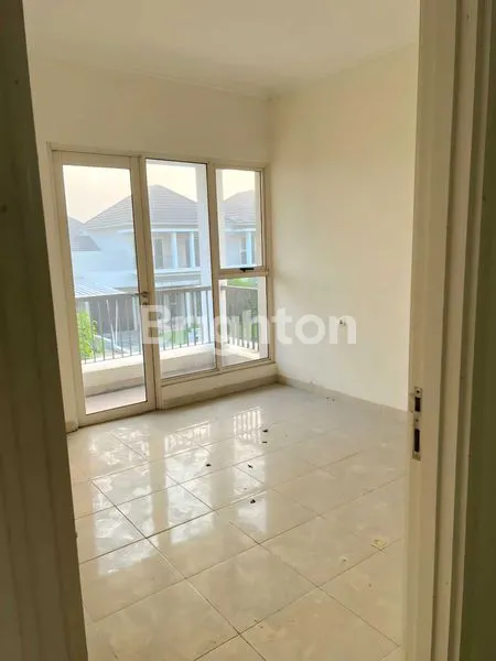 image SUVARNA SUTERA ALAM LUAS 200 M² HANYA 2M NEGO (5)