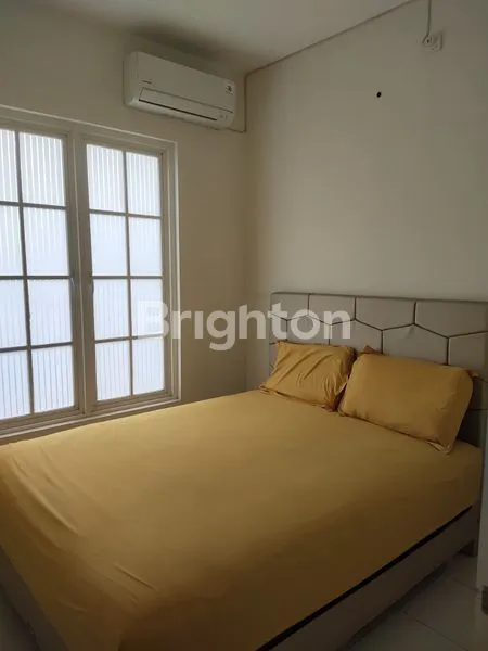 image RUMAH CANTIK 2 KT DI CLUSTER ELBURG (2)