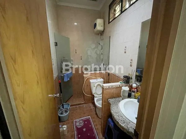 image RUMAH 3 LT CANTIK DI SUNTER (6)