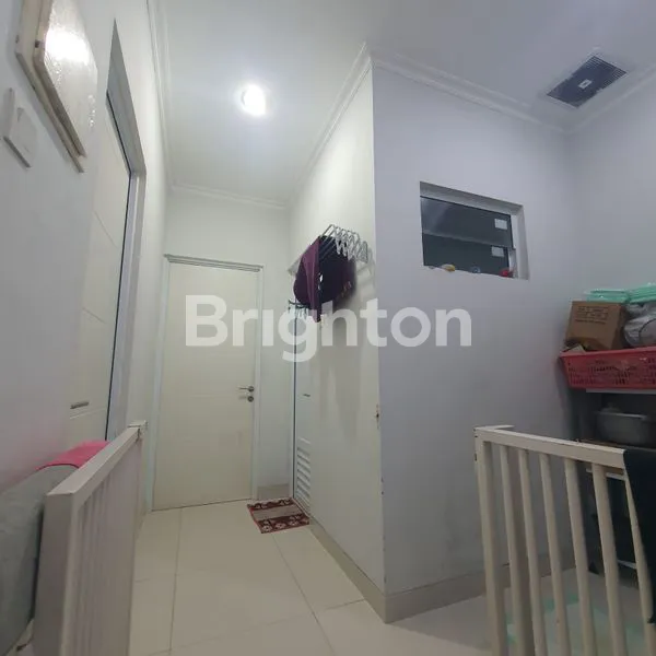 image RUMAH CANTIK 2 LANTAI FULLY FURNISH CLUSTER  ATLANTA VILLAGE GADING SERPONG (6)