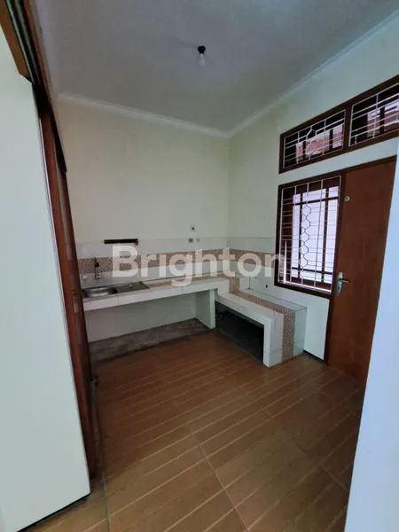 image RUMAH SIAP HUNI DI AREA DIENG MALANG (8)