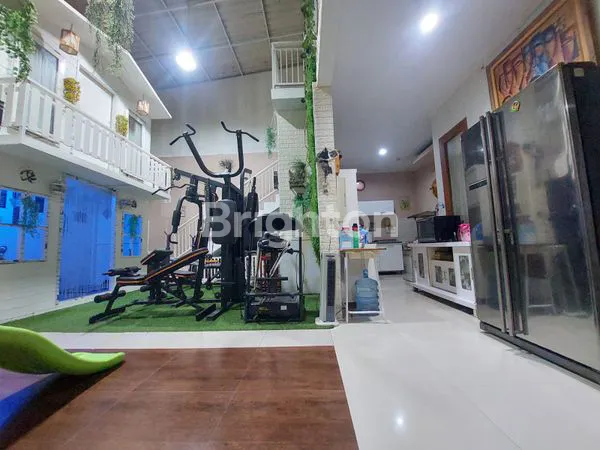 image RUMAH INSTAGRAMMABLE BENTUK TANAH GENTONG DI CHERRY FIELD, BUAH BATU (6)