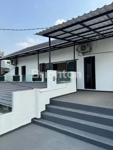 image DI JUAL RUMAH SIAP HUNI DI SERPONG (4)