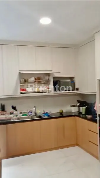 image RUMAH 2,5 LT MINIMALIS DI PERMATA BUANA PURI (5)