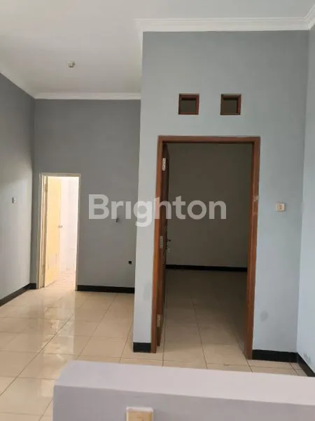 image RUKO 3 LANTAI STRATEGIS SIAP USAHA DIPUSAT KOTA TASIKMALAYA (5)