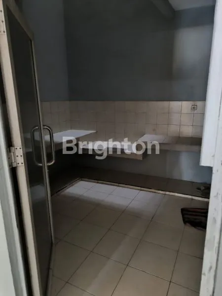 image RUKO 3 LANTAI STRATEGIS SIAP USAHA DIPUSAT KOTA TASIKMALAYA (7)