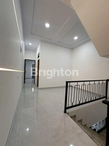image RUMAH BARU 3 LANTAI STRATEGIS, TANJUNG DUREN (5)