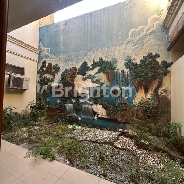 image RUMAH 2 LANTAI HADAP SELATAN LT 400M² LB 700M² (4)