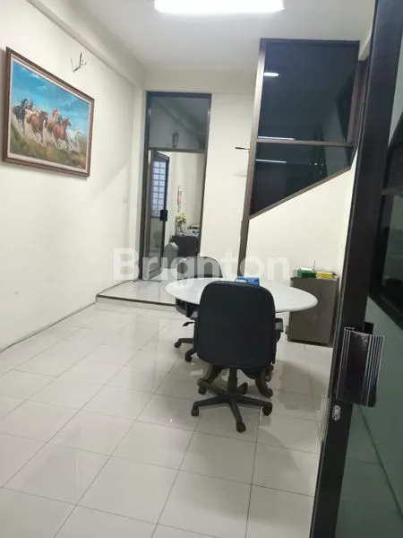 image DIJUAL RUKO LOKASI STRATEGIS DI YOS SUDARSO SEBERANG BALAI KOTA  (3)