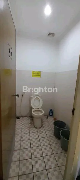 image RUKO STRATEGIS GUNUNGSARI, LT/LB 92M² (4)