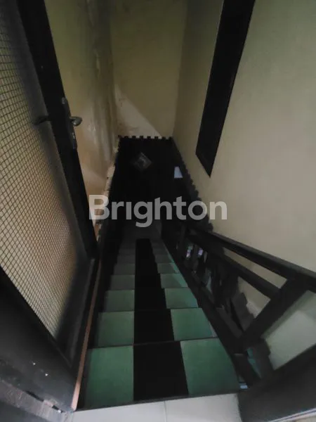 image DI JUAL RUMAH 2 LANTAI (5)