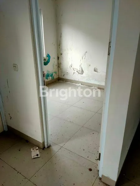 image DISEWAKAN RUMAH DI SERPONG LAGOON – HARGA SPESIAL DI BAWAH PASAR! (5)