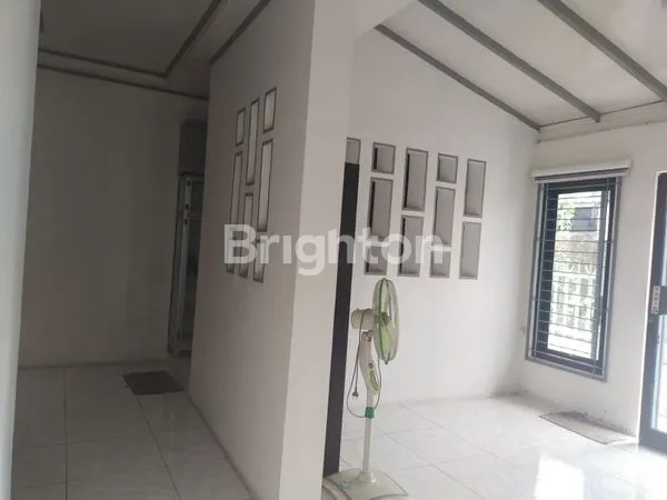 image RUMAH SEMI FURNISH 2KT DI CIKOKOL TANGERANG (6)