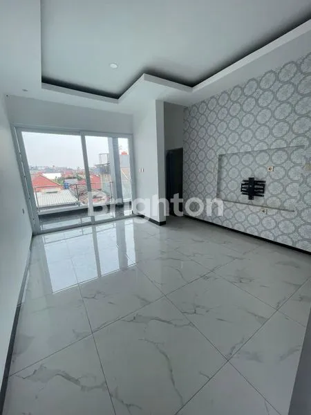 image HARUS SEGERA TERJUAL RUMAH DI PUSPA GADING, KELAPA GADING (1)