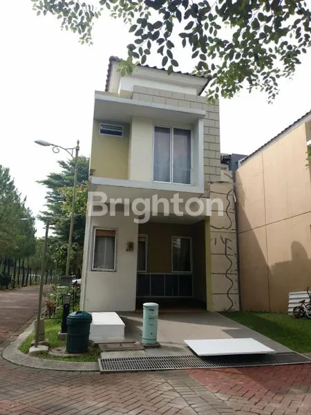 image RUMAH MINIMALIS 2 LANTAI DI VIRGINIA (1)