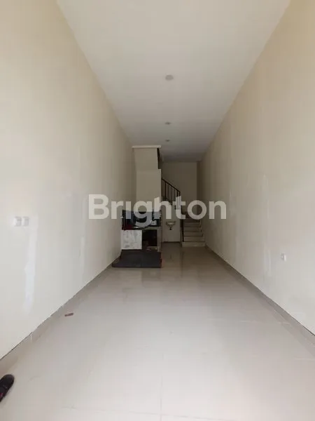 image RUMAH DURI KEPA 3.5 LANTAI  (2)