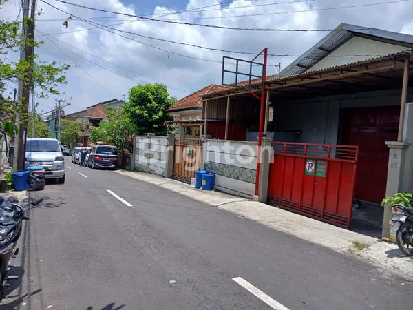 image DISEWAKAN GUDANG STRATEGIS DI JALAN BUNG TOMO (2)