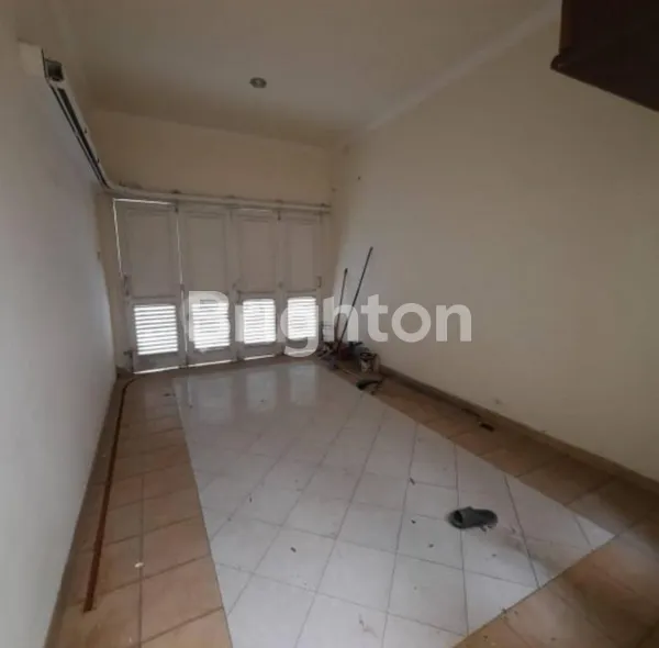 image RUMAH TENGGILIS UTARA 2 LANTAI SIAP HUNI FURNISH (6)