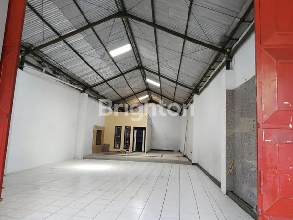 image DISEWAKAN GUDANG STRATEGIS DI JALAN BUNG TOMO (1)