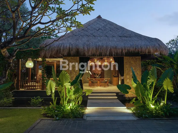 image VILLA 1BR LUXE SEMINYAK | LT 256M² TEAK WOOD & MARMER | PRIVATE RETREAT (7)