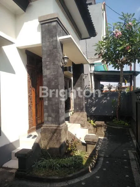 image FOR RENT HOUSE 200M² NEAR CANGGU PERENENAN | DISEWAKAN RUMAH 2 ARE MUNGGU  (2)
