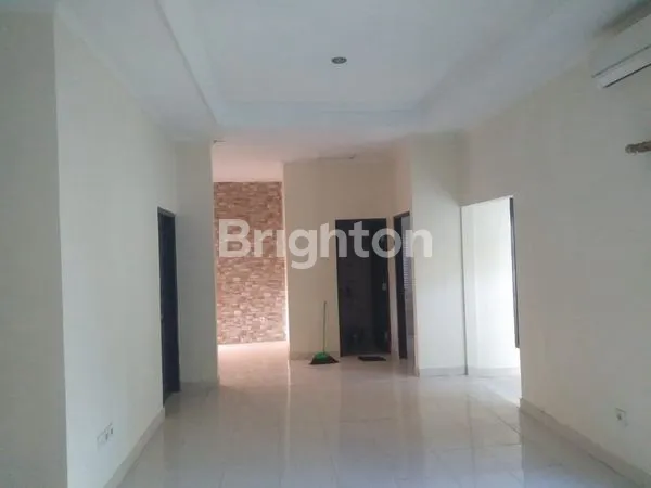 image FOR RENT HOUSE 200M² NEAR CANGGU PERENENAN | DISEWAKAN RUMAH 2 ARE MUNGGU  (3)