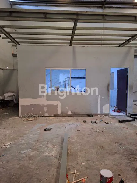 image GUDANG 2 LANTAI AREA KENJERAN AKSES CONTAINER 20 FT (2)