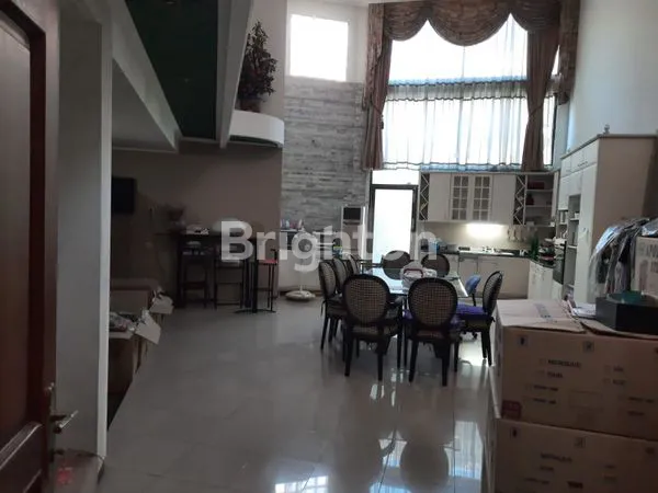 image DISEWAKAN RUMAH KOMERSIL DI SURABAYA PUSAT (4)