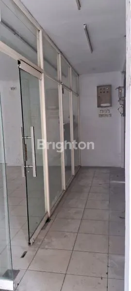 image RUMAH SIAP USAHA, LOKASI PREMIUM TANAH ABANG (6)