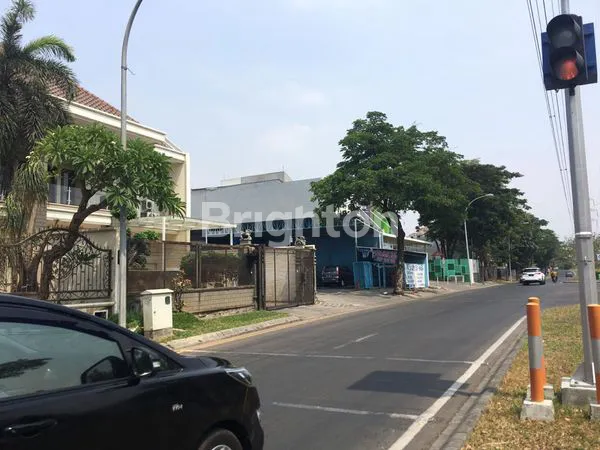 image ONLY CASH BISA NEGO!! CITRALAND BUKIT TELAGA GOLF LOKASI JALAN UTAMA (5)