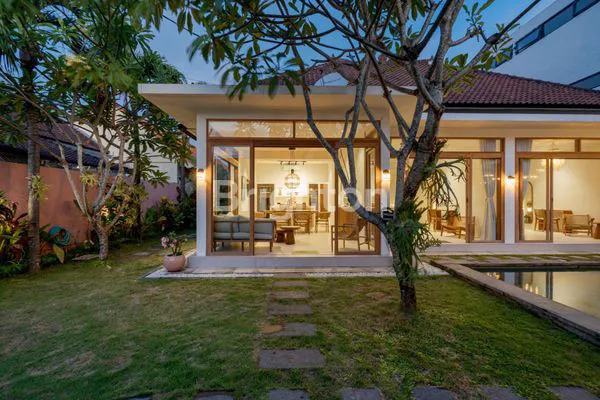 image VILLA SEWA UMALAS (1)