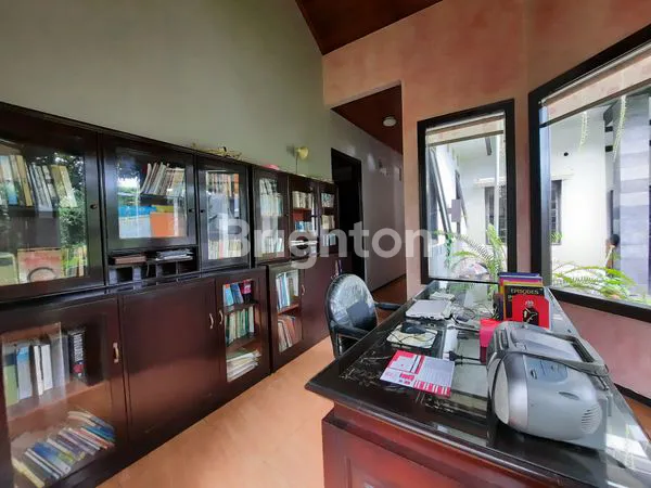 image RUMAH 2 LANTAI FULL FURNISH COZY DESIGN TIDAR MALANG (2)