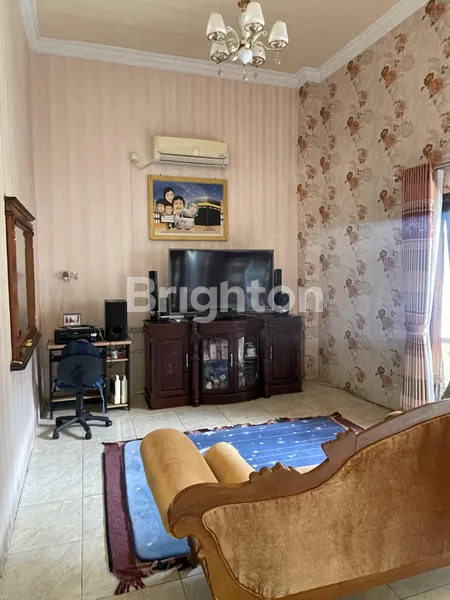 image RUMAH MEWAH BELAKANG TRA KOTA PROBOLINGGO (4)