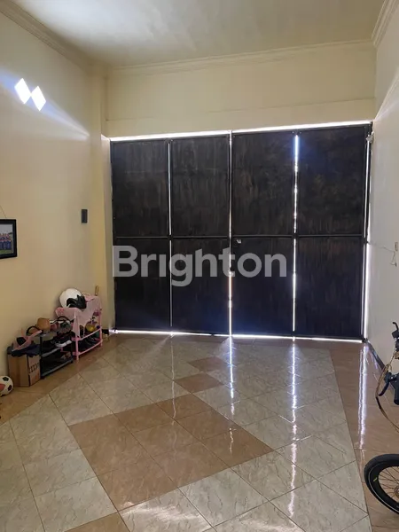 image RUMAH MEWAH BELAKANG TRA KOTA PROBOLINGGO (5)