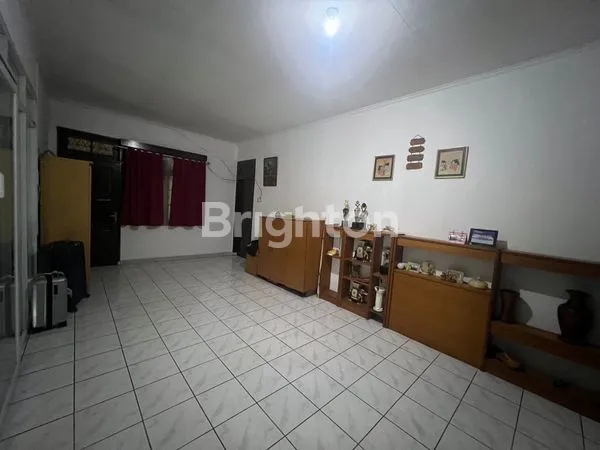 image RUMAH MEWAH NUANSA VILLA, SELANGKAH KE TOL JAKARTA (6)