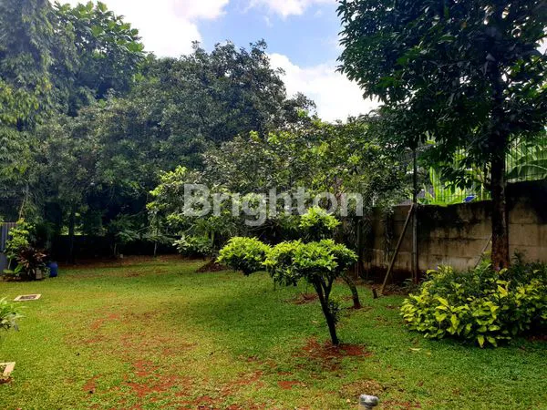 image RUMAH 2 LANTAI DI BUKIT GOLF RIVERSIDE (3)