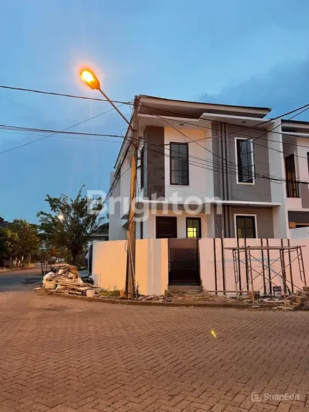 image RUMAH SIAP HUNI ARAYA SURABAYA NEW GRESS (1)