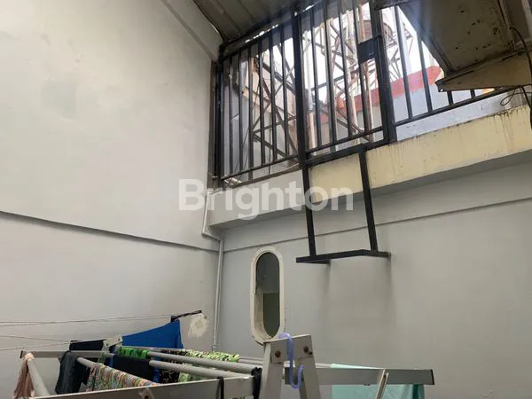 image RUMAH CANTIK SIAP HUNI KOMP. LILI PANAKKUKANG  (8)