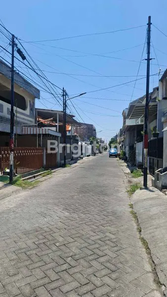 image RUMAH BARU DEKAT GM & KAPAS KRAMPUNG DI JL. VIRGO (3)