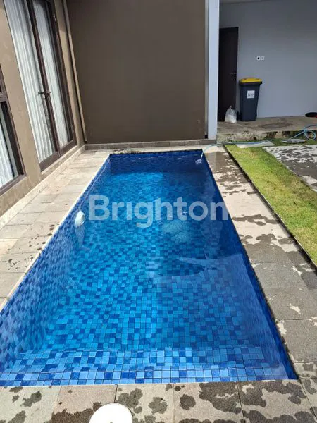 image RUMAH 4+1 KAMAR TIDUR DI LINGKUNGAN ONE GATE SYSTEM DI JIMBARAN (3)