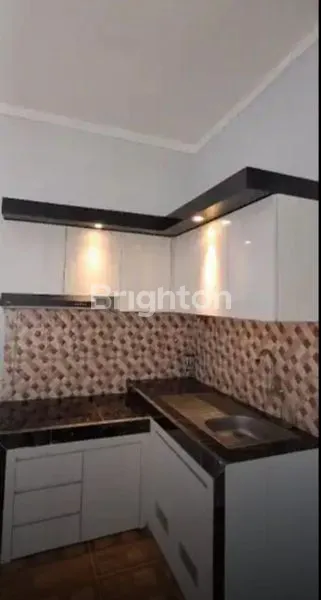 image TURUN HARGA !! RUMAH CANTIK CORNELIA GRAHA RAYA TANGERANG SELATAN (7)