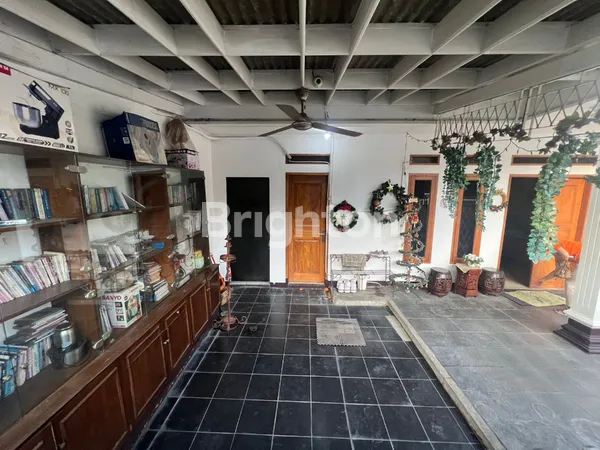 image RUMAH LUAS DI LARANGAN INDAH CILEDUG TANGERANG (7)
