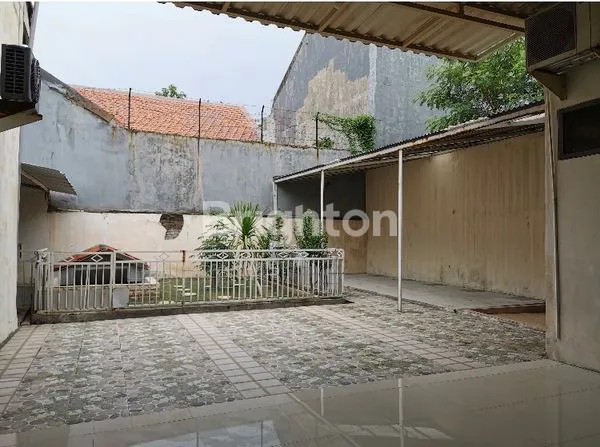 image RUMAH DEKAT MERR SURABAYA (2)