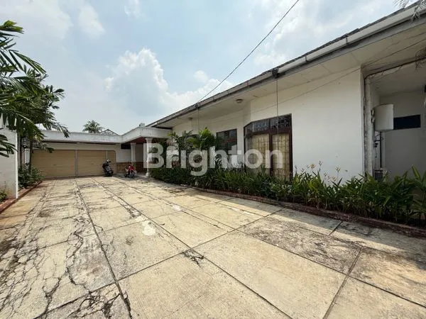 image RUMAH MEWAH DI CILANDAK JAKARTA SELATAN (2)