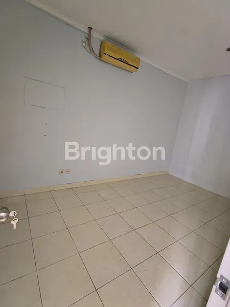 image RUKO 2 LANTAI SHM DI LA VERDE BSD (6)