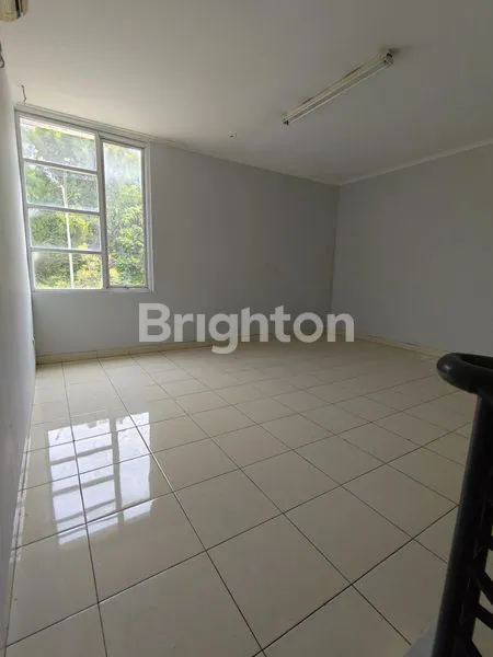 image RUKO 2 LANTAI SHM DI LA VERDE BSD (4)